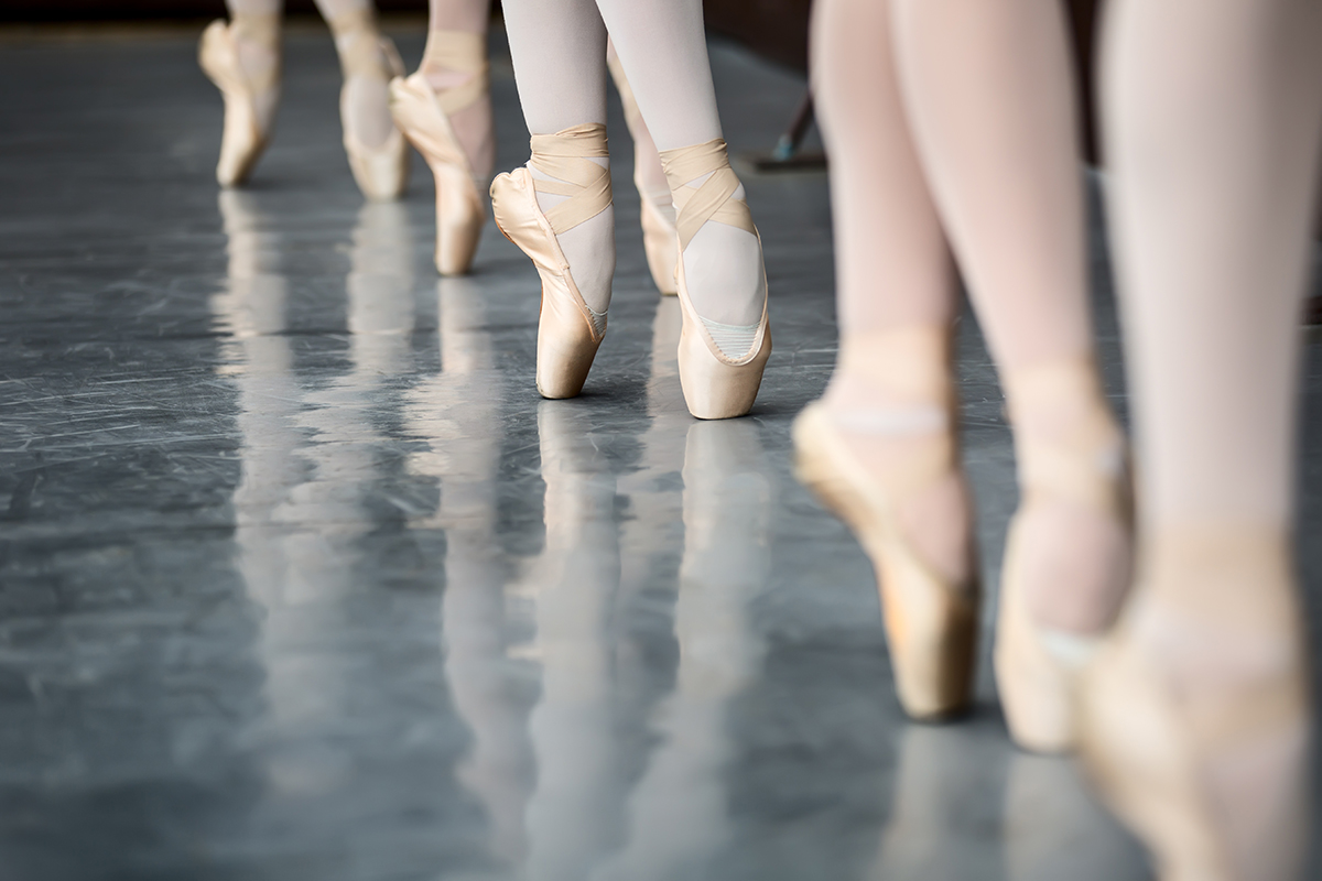 Ballet dancing feet